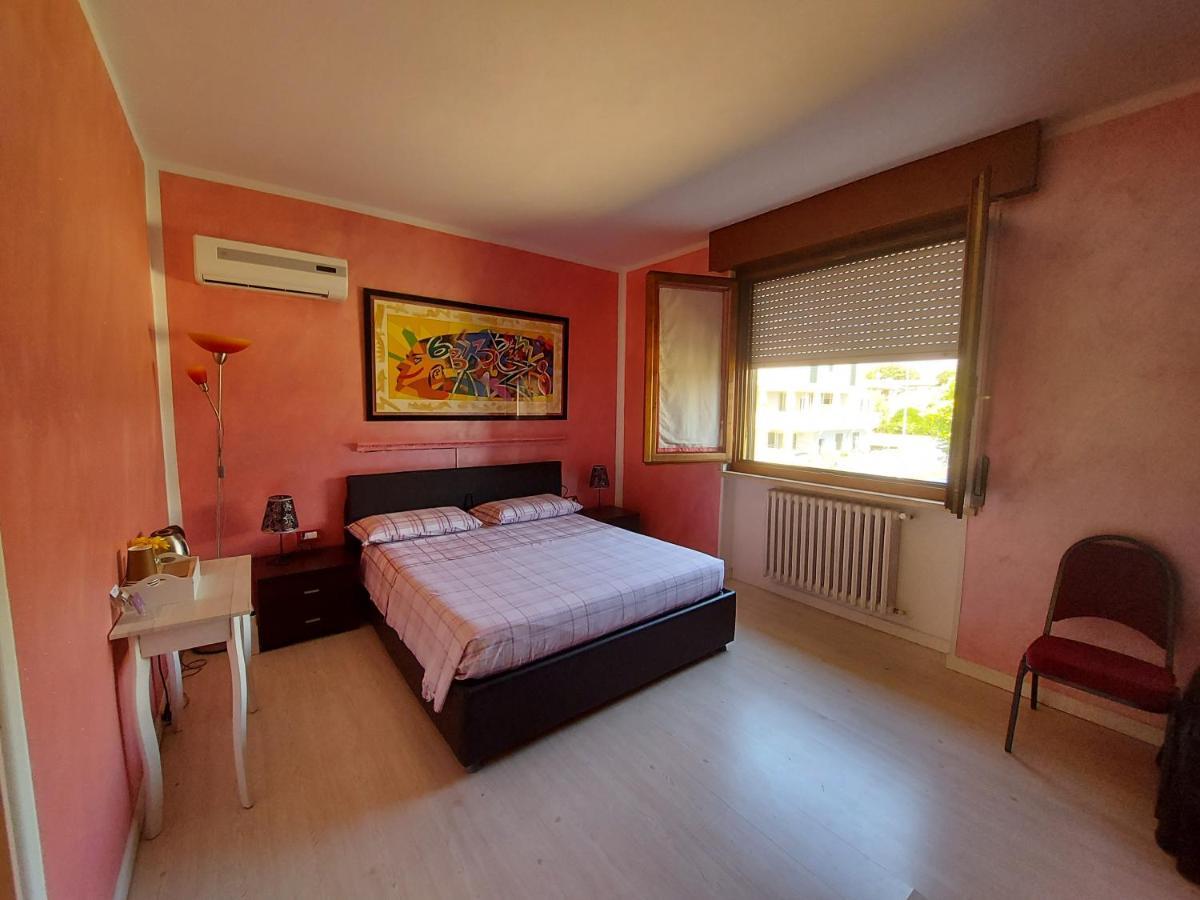 B&B Desenzano Desenzano del Garda Exterior photo