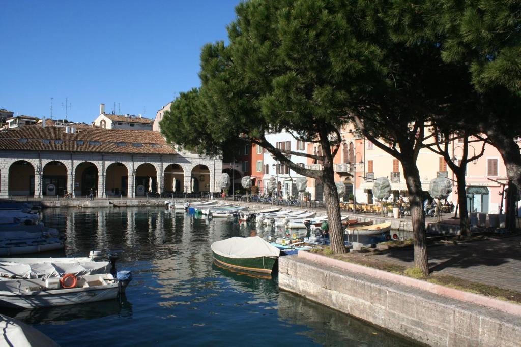 B&B Desenzano Desenzano del Garda Exterior photo